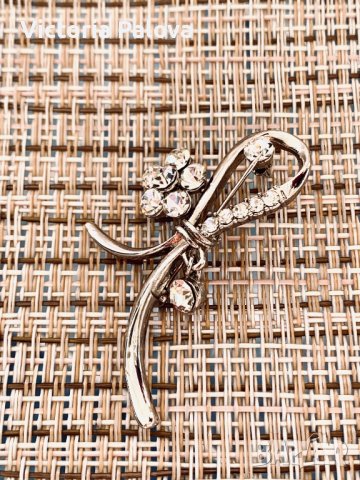 Красива брошка, снимка 3 - Други - 38770761