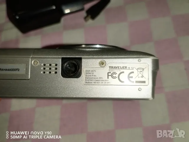 Компактен цифров фотоапарат Traveller е 12 12.0 MP, снимка 6 - Фотоапарати - 48981760