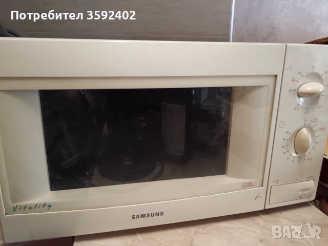 Samsung микровълнова фурна с грил, 850W, използвана, снимка 2 - Микровълнови - 53594171