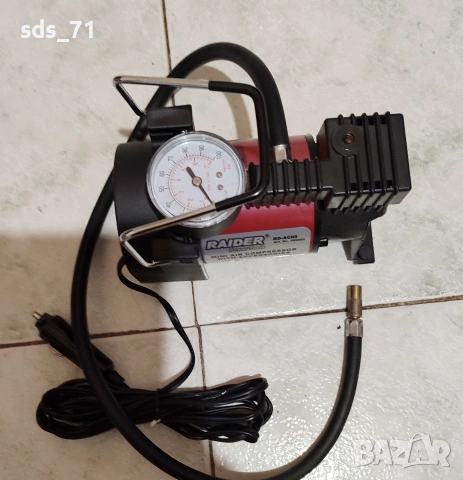 Миникомпресор Raider 12V ,пускан два пъти като нов . 20 лв, снимка 4 - Аксесоари и консумативи - 52885339