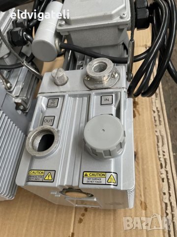 Монофазна вакуум помпа Agilent, снимка 4 - Други машини и части - 43771384