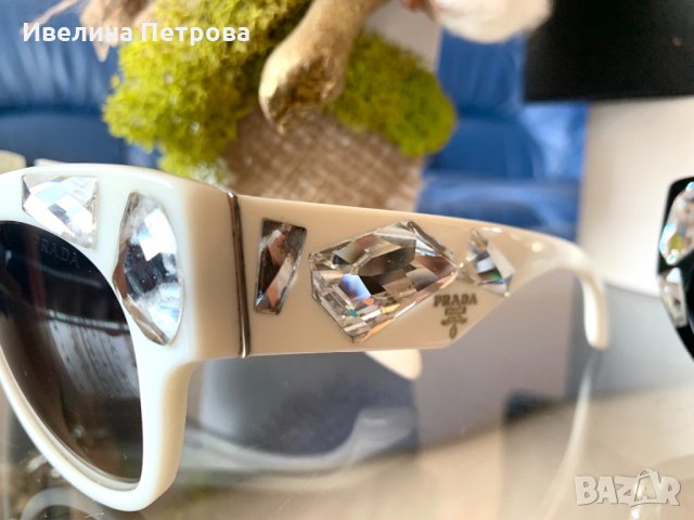 Слънчеви очила Prada, снимка 5 - Слънчеви и диоптрични очила - 24172099