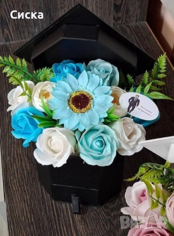 Тематични букети със 11 броя сапунени цветя от пластечен сапун за абитуриенти💃🏼 или абсолвенти, снимка 11 - Подаръци за жени - 49792923