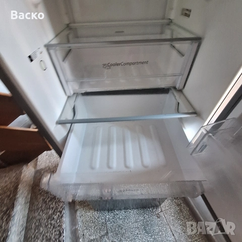 Продавам хладилник от марката Whiripool BSNF 9452 OX за части, снимка 15 - Хладилници - 53148170