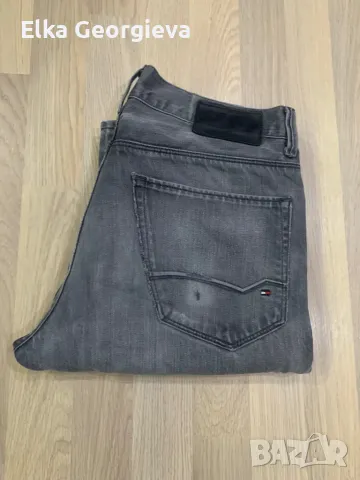 Оригинални мъжки дънки Tommy Hilfiger размерът е 32