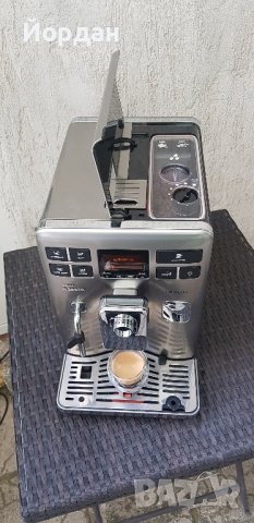 Кафемашина Saeco Exprelia Инокс с БГ Меню. Обслужена! , снимка 12 - Кафемашини - 43645760
