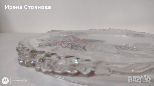 Кристален поднос за торта Holiday Bloom by Mikasa Poinsettia, снимка 3 - Чинии - 44872982