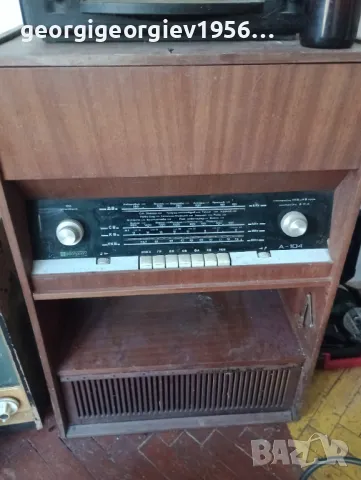 Продавам радиограмофон акорд