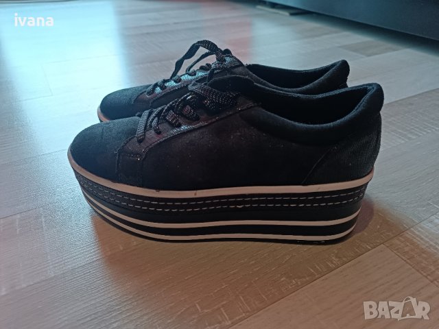 обувки на платформа, снимка 2 - Дамски ежедневни обувки - 43684333