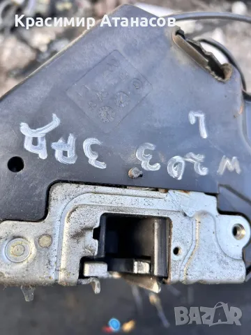 Брава врата задна лява за Мерцедес Ц-класа w203 комби.2037300135, снимка 13 - Части - 45298338