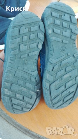 Туристически обувки, снимка 2 - Детски маратонки - 26548710
