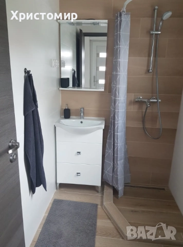 Едностаен апартамент под наем в Центъра, снимка 2 - Апартаменти - 51757574