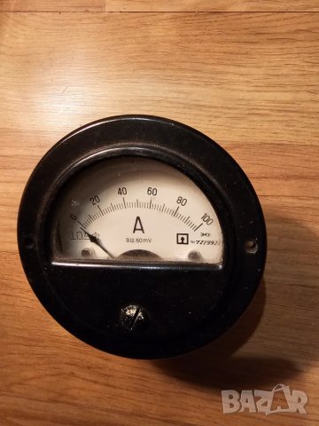 волтметър до 100 ампера  право 