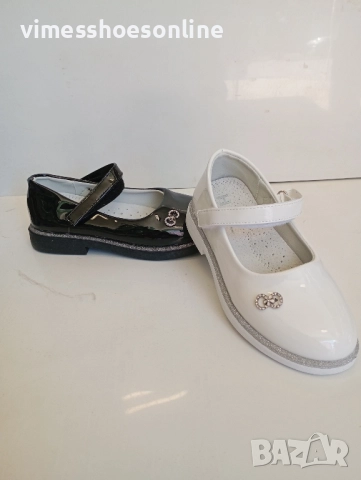 Детски обувки-лак, снимка 2 - Детски маратонки - 51613697