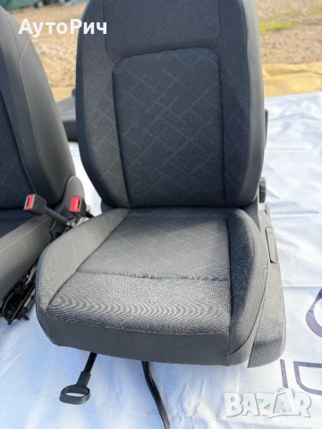 Салон Голф8 Wv Golf8 2021г. Хечбек 36 хил. Км., снимка 4 - Части - 53255497