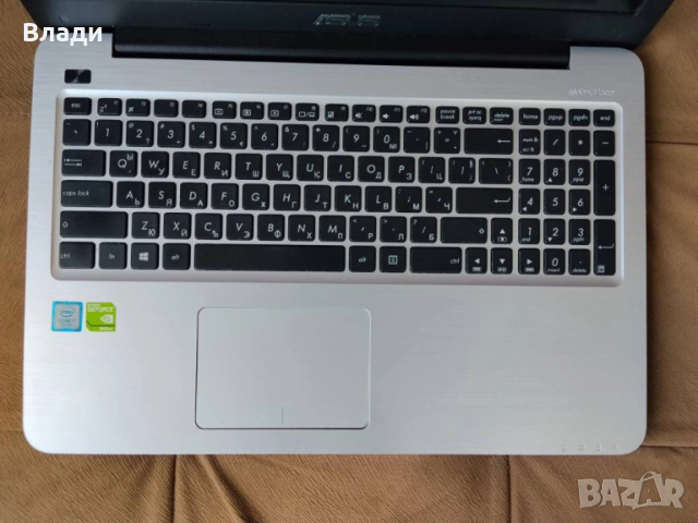 Asus R556UQK FullHD Intel Core i7 /12GB/SSD 256GB/ 2часа батерия , снимка 2 - Лаптопи за игри - 52954727