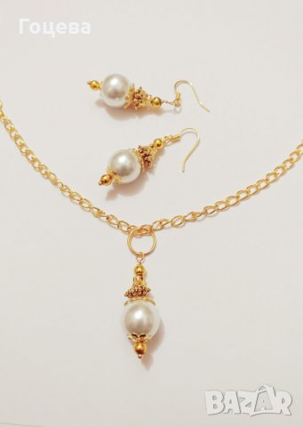 Разкошен Викториански комплект колие и обеци с перли и красиво изработени орнаменти в цвят Злато, снимка 4 - Бижутерийни комплекти - 28142359