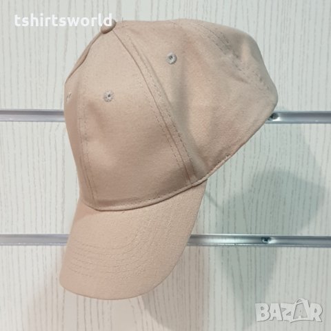 Нова изчистена шапка с козирка , снимка 7 - Шапки - 32992139