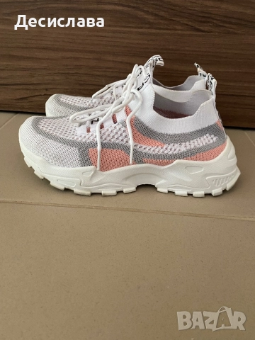 Олекотени обувки 38 номер