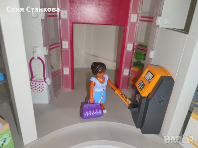 Playmobil 5485 - Двуетажен Мол/Магазин, снимка 17 - Образователни игри - 43182914