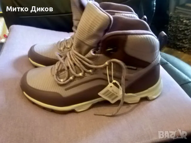 Crivit маркови маратонки унисекс UK 7.5 US 9.5 №41 стелка 26см, снимка 2 - Маратонки - 50101558