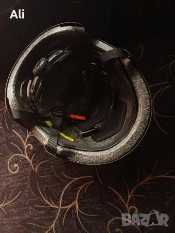 Каска KuKirin, снимка 3 - Аксесоари за велосипеди - 53123372