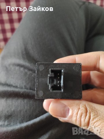 VW Бутон за ел. стъкла OEM: 2K0959857A-1K3959857, снимка 3 - Части - 39891537