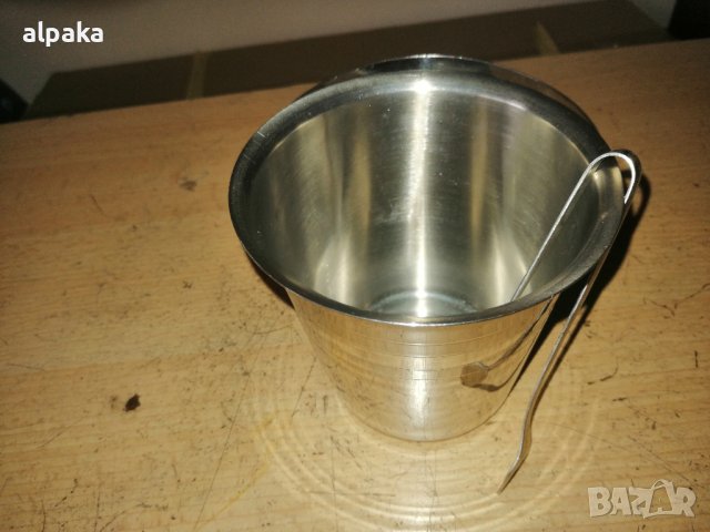 Продавам аксесоар кофичка за лед с щипка, снимка 2 - Аксесоари за кухня - 44014410
