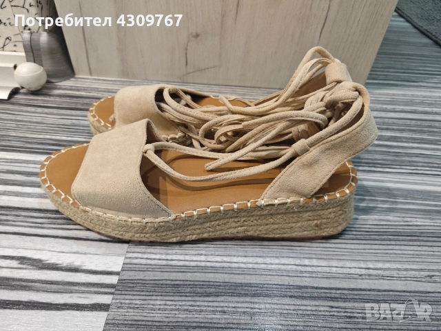 Дамски сандали с платформа. , снимка 2 - Сандали - 51937002