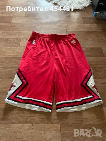Adidas Chicago Bulls shorts, снимка 1