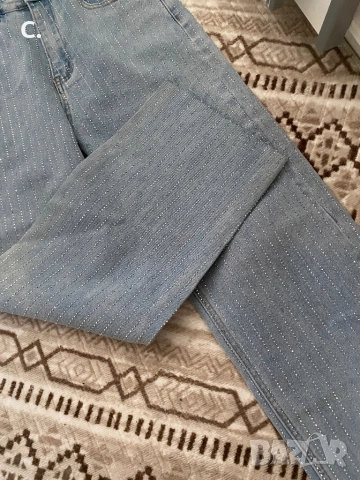 Дамски дънки с камъни, снимка 5 - Дънки - 52826901