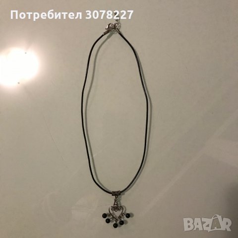 Колие, снимка 2 - Колиета, медальони, синджири - 35240890