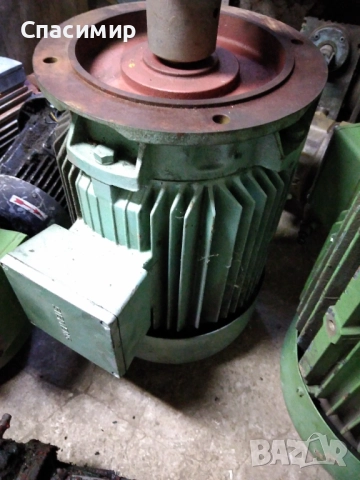 Ел двигател 11kw на 1460об фланцов , снимка 2 - Електродвигатели - 52813927