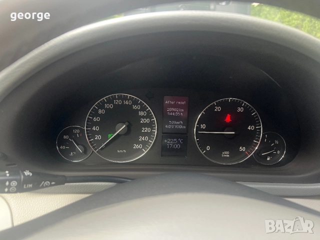 Мерцедес Бенц С220 CDI, снимка 13 - Автомобили и джипове - 51839701