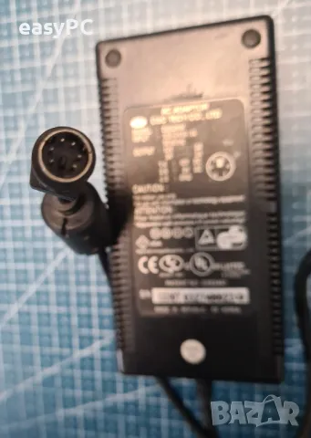 Оригинален захранващ адаптер C&C TECH CO., LTD CE92HM 12V 5V, снимка 2 - Друга електроника - 47851990