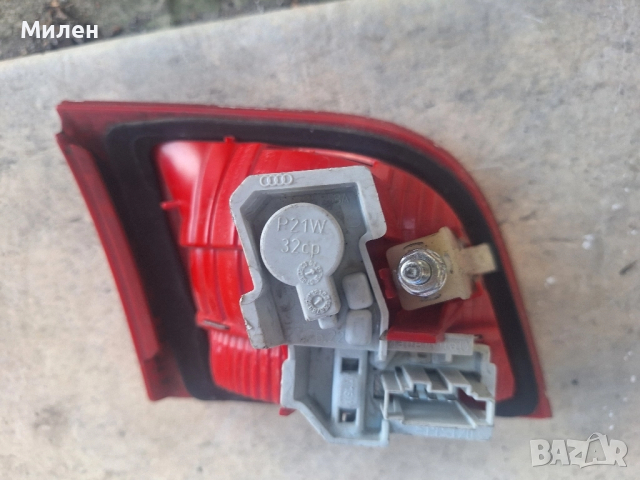 Audi A3 8P Sportbak 2004-2012 Година Десен Стоп На Задния Капак Ауди А3 , снимка 2 - Части - 51777315