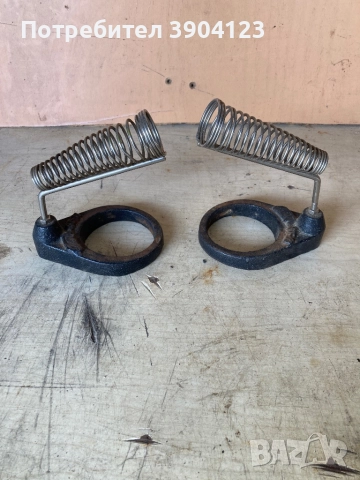 Стойки за поялник