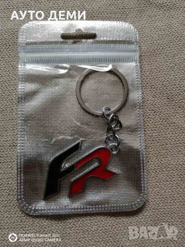 Висококачественни метални емблеми и ключодържател Сеат ФР за кола автомобил джип, снимка 11 - Аксесоари и консумативи - 32552345