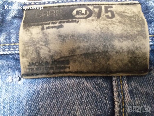 Мъжко дълго дънки в син цвят марково на Jack & Jones, снимка 3 - Дънки - 40026267
