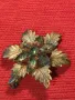 СТАРИННА ФЛОРАЛНА СКЪПОЦЕННА ПОЗЛАТЕНА МЕДНА БРОШКА с ЮВЕЛИРНО ФАСЕТИРАН ОЛИВИН 43449, снимка 16