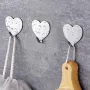 5502 Комплект метални самозалепващи закачалки Сърца, 3 броя, снимка 2