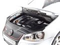 VW Golf 5 GTI Pirelli 2007 - мащаб 1:18 на Norev всичко отваряемо нов в кутия, снимка 5