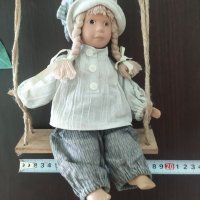 Ретро кукла на люлка - за декорация