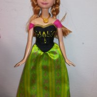 25лв - Кукла Princess Anna/Frozen - използвана, но в отлично състояние, снимка 2 - Кукли - 35000804