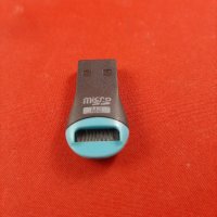 Флашка , снимка 1 - USB Flash памети - 36897987