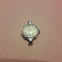 Стар дамски механичен часовник -Чайка , снимка 4 - Антикварни и старинни предмети - 26716609