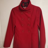Червено палто на Tally Weijl , снимка 1 - Палта, манта - 43145014