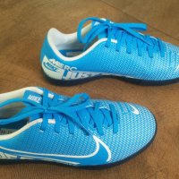 MIKE MERC JUST DO IT Football Boots Размер EUR 36 / UK 3,5 за футбол 77-14-S, снимка 1 - Детски маратонки - 43760979