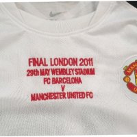 Nike Dri - Fit Man United #15 VIDIC Finale 2011  Mens Size XL ОРИГИНАЛ!Мъжка Дишаща Тениска!, снимка 2 - Тениски - 37258505