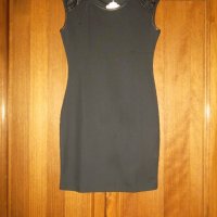  Елегантна дамска права черна рокля с лек ръкав с дантела и кожа, снимка 3 - Рокли - 26536795